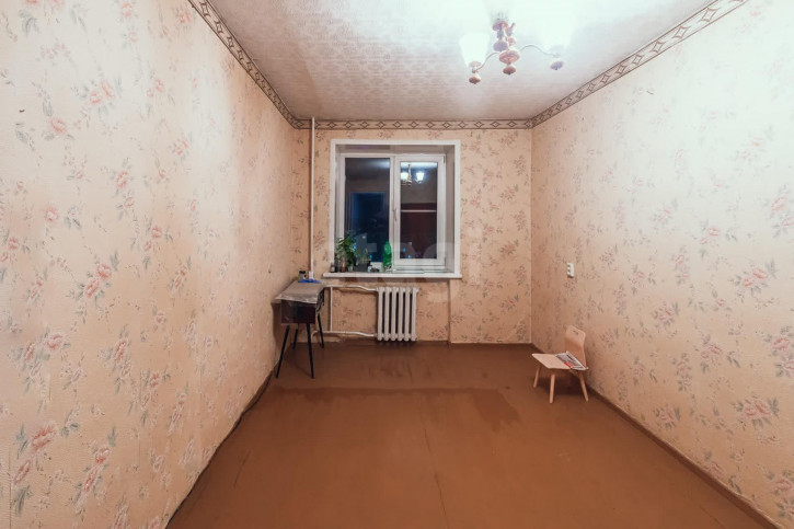 3-комн квартира улица Дзержинского, 15