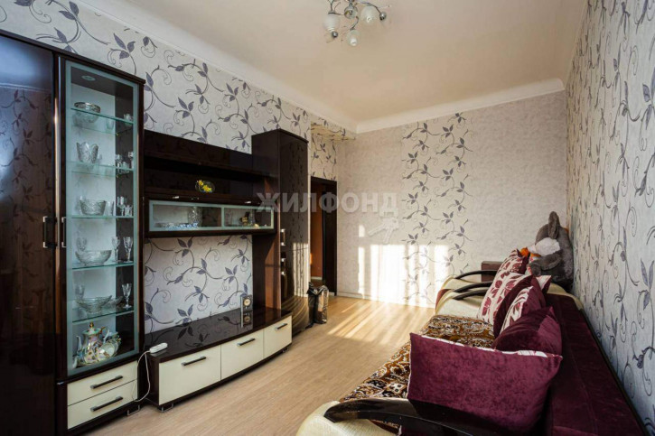 3-комн квартира Кирова улица, д.25
