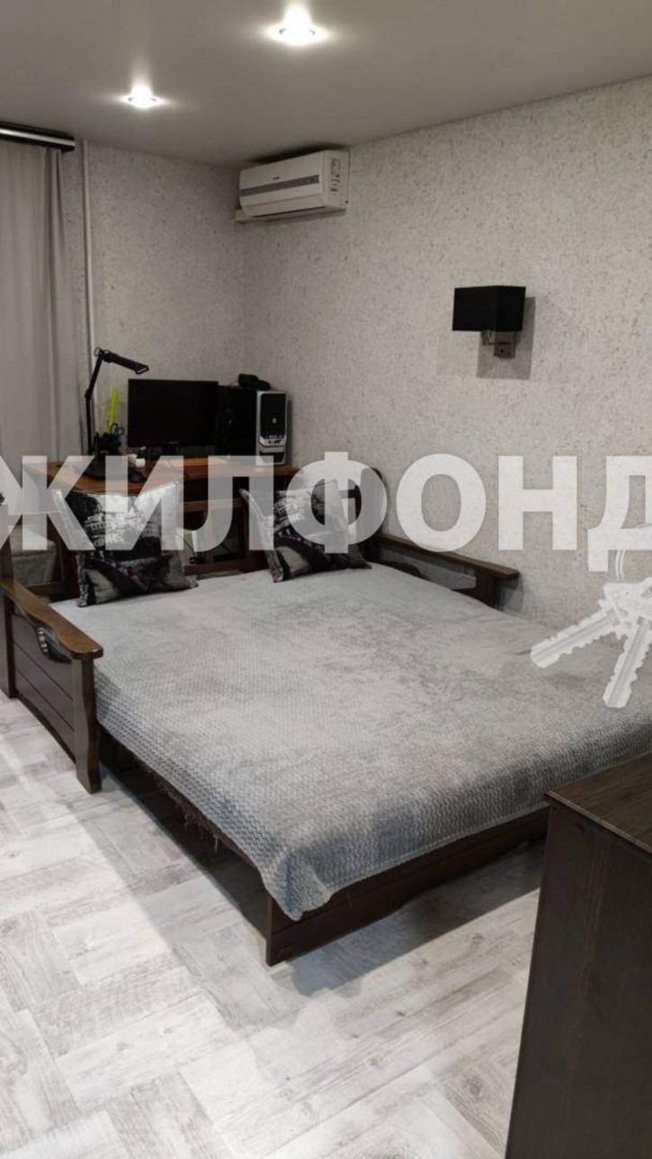 3-комн квартира Леселидзе улица, д.6