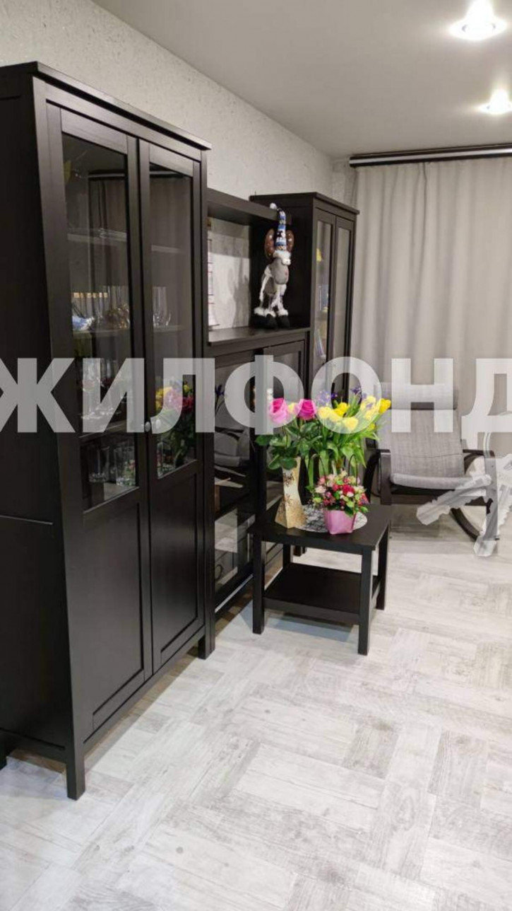 3-комн квартира Леселидзе улица, д.6