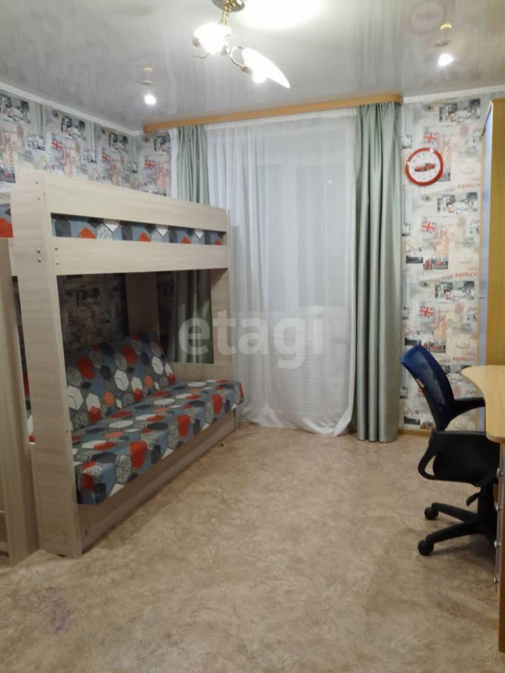 4-комн квартира Строителей, 8
