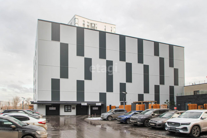 Гараж/парковка Эрвье 38