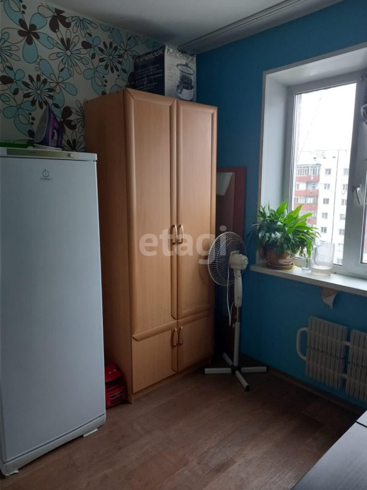 4-комн квартира Молодежная, 70/1