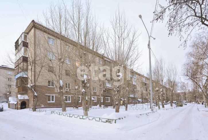 2-комн квартира Геологоразведчиков пр, 24