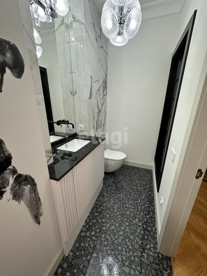 2-комн квартира Сакко, 24