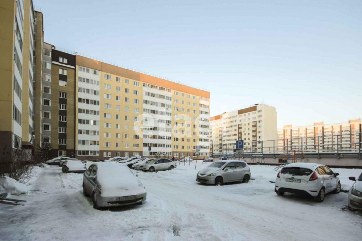 2-комн квартира Стартовая, 5