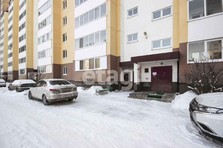 2-комн квартира Стартовая, 5
