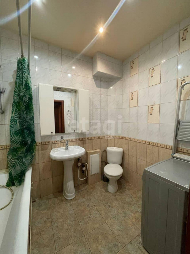 2-комн квартира Максима Горького, 39а
