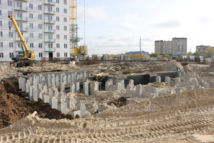 2-комн квартира в новом доме Героев космоса, 11
