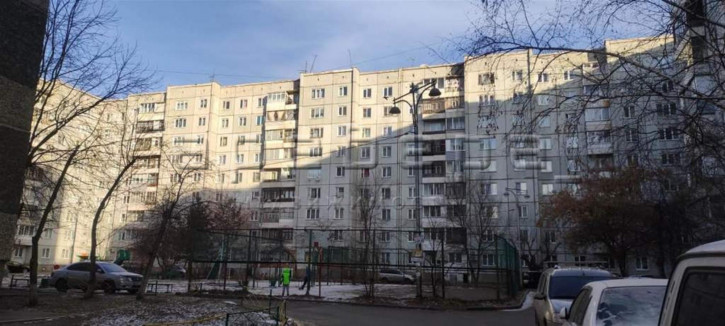 5-комн квартира 26 Бакинских Комиссаров, 26