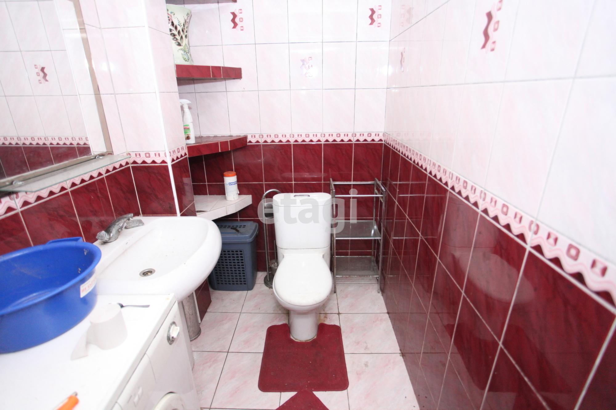 Купить дачу, дом, коттедж за 9 850 000 рублей на Водяная, 85
