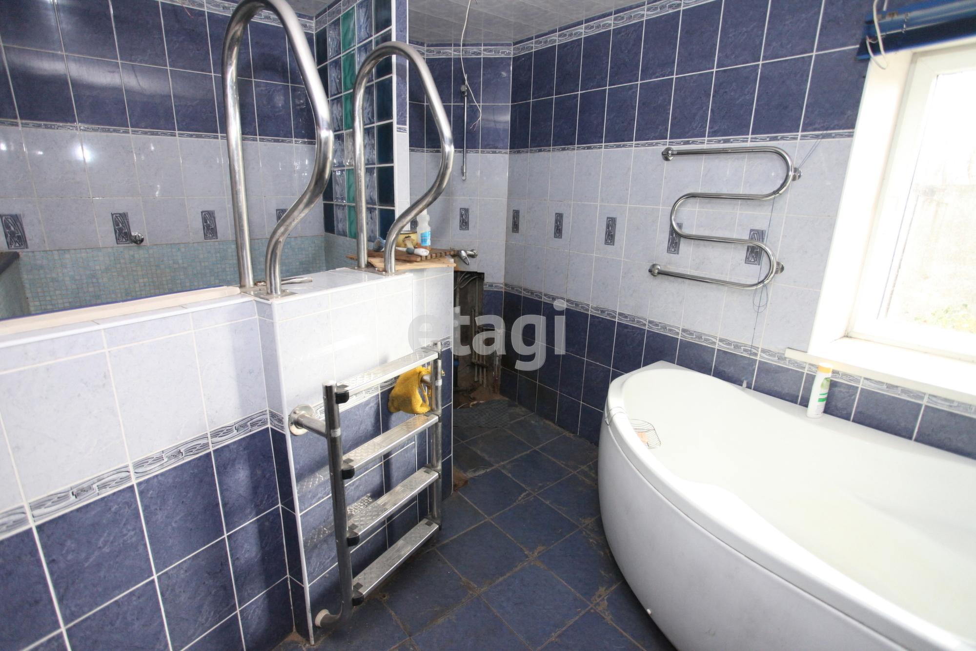 Купить дачу, дом, коттедж за 9 850 000 рублей на Водяная, 85