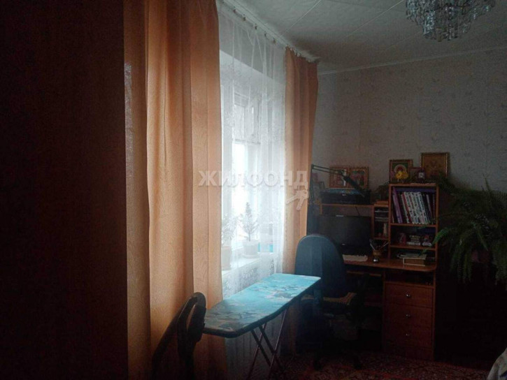 3-комн квартира Строителей улица, д.7