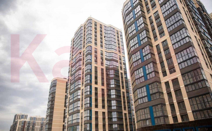 3-комн квартира в новом доме ул Семигорская
