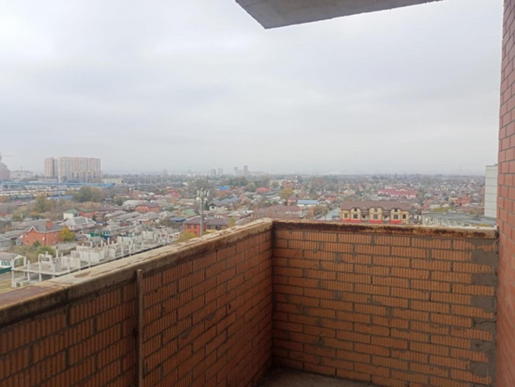 2-комн квартира Шмидта улица, 101