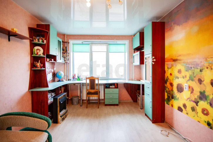 3-комн квартира Магистральная, 53
