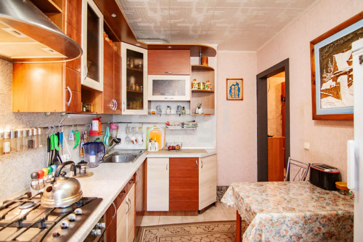 3-комн квартира Магистральная, 53