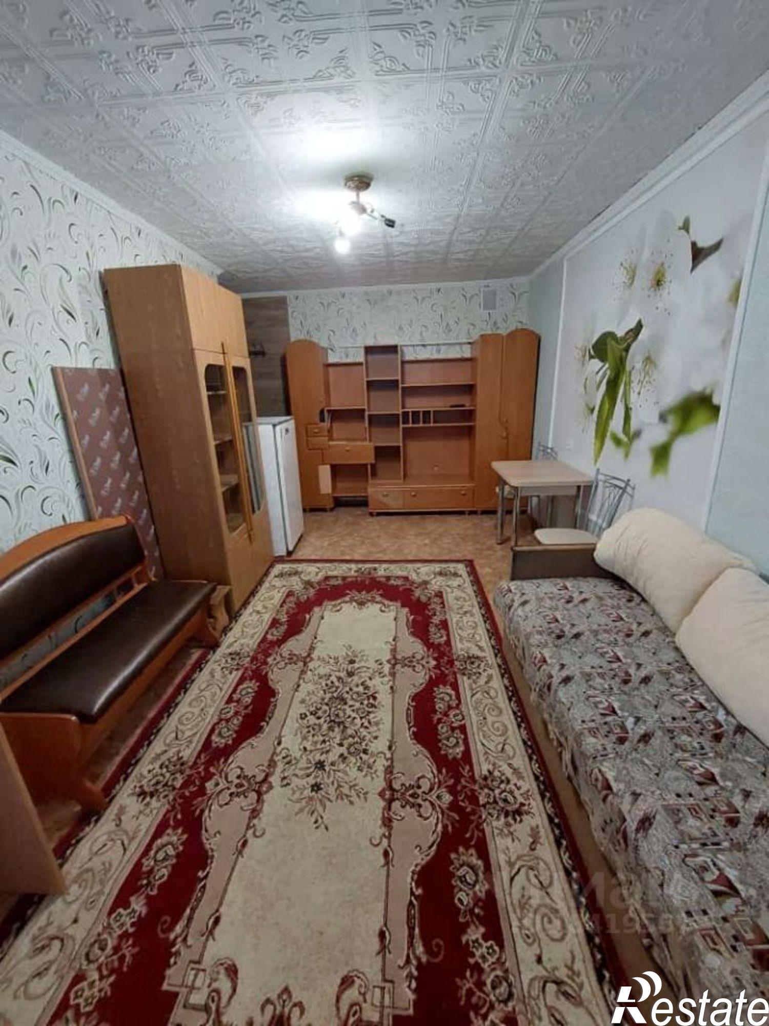 Сдать комнату за 10 000 рублей на улица Космонавтов, 3А