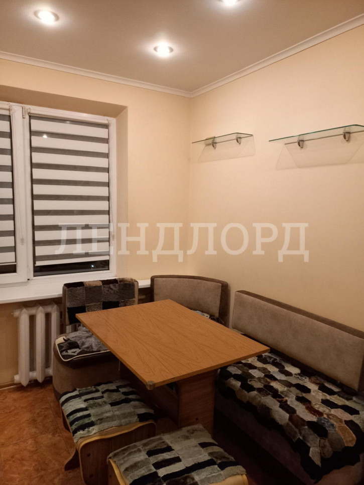 2-комн квартира улица Добровольского, 8/2