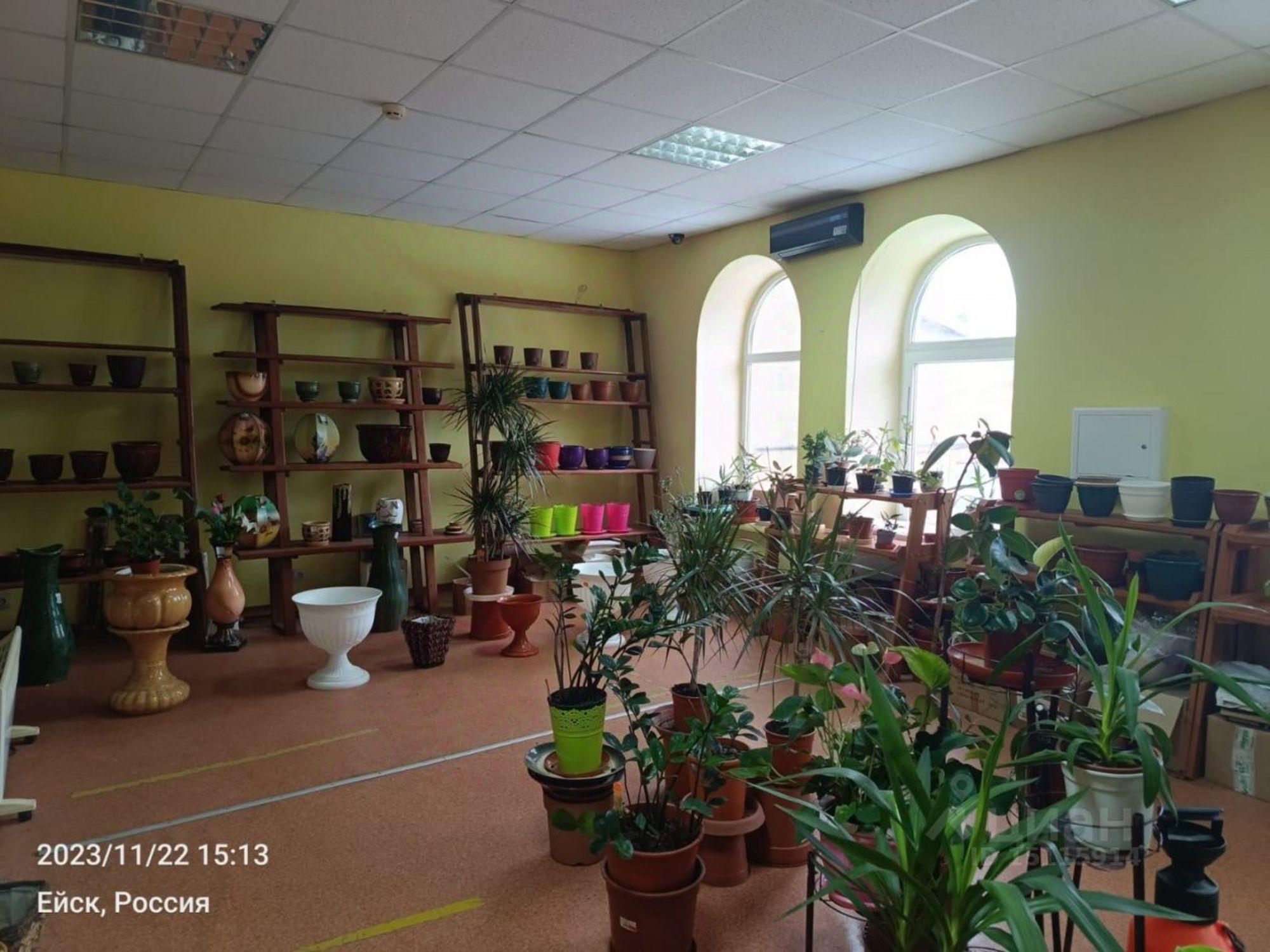Купить торговое помещение за 5 403 960 рублей на улица Свердлова, 85/3