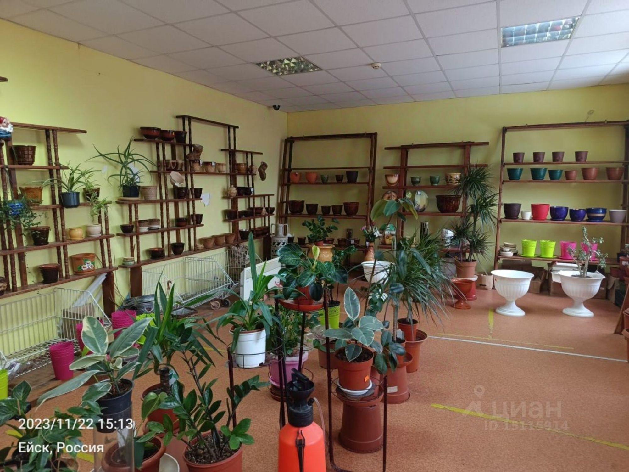 Купить торговое помещение за 5 403 960 рублей на улица Свердлова, 85/3