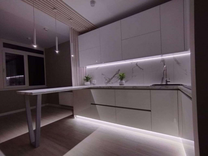 3-комн квартира Усть-Курдюмская ул, 29