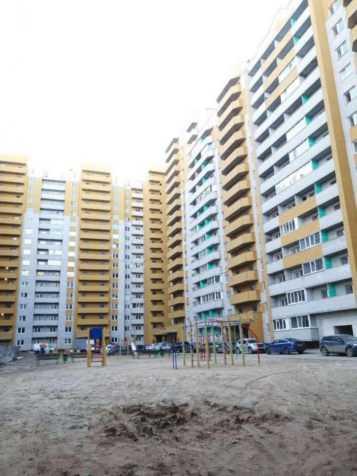 3-комн квартира в новом доме Гагарина улица, 80ак2
