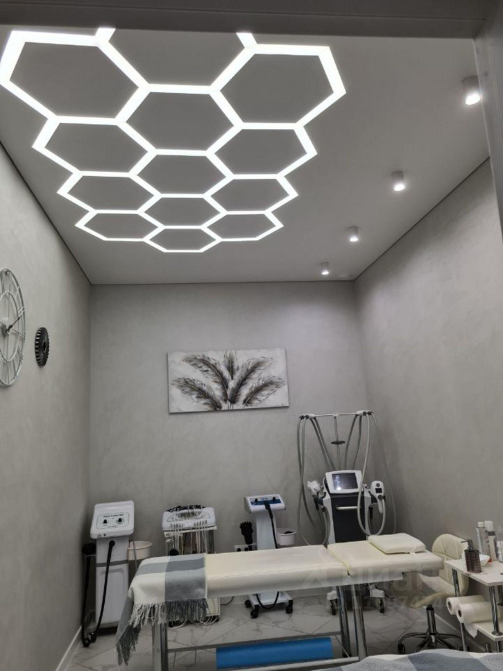 Офис Крестьянская улица, 27 к1,  д. 27 к1
