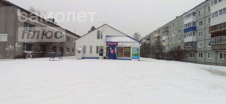 Торговое помещение улица Калинина, 28,  д. 28