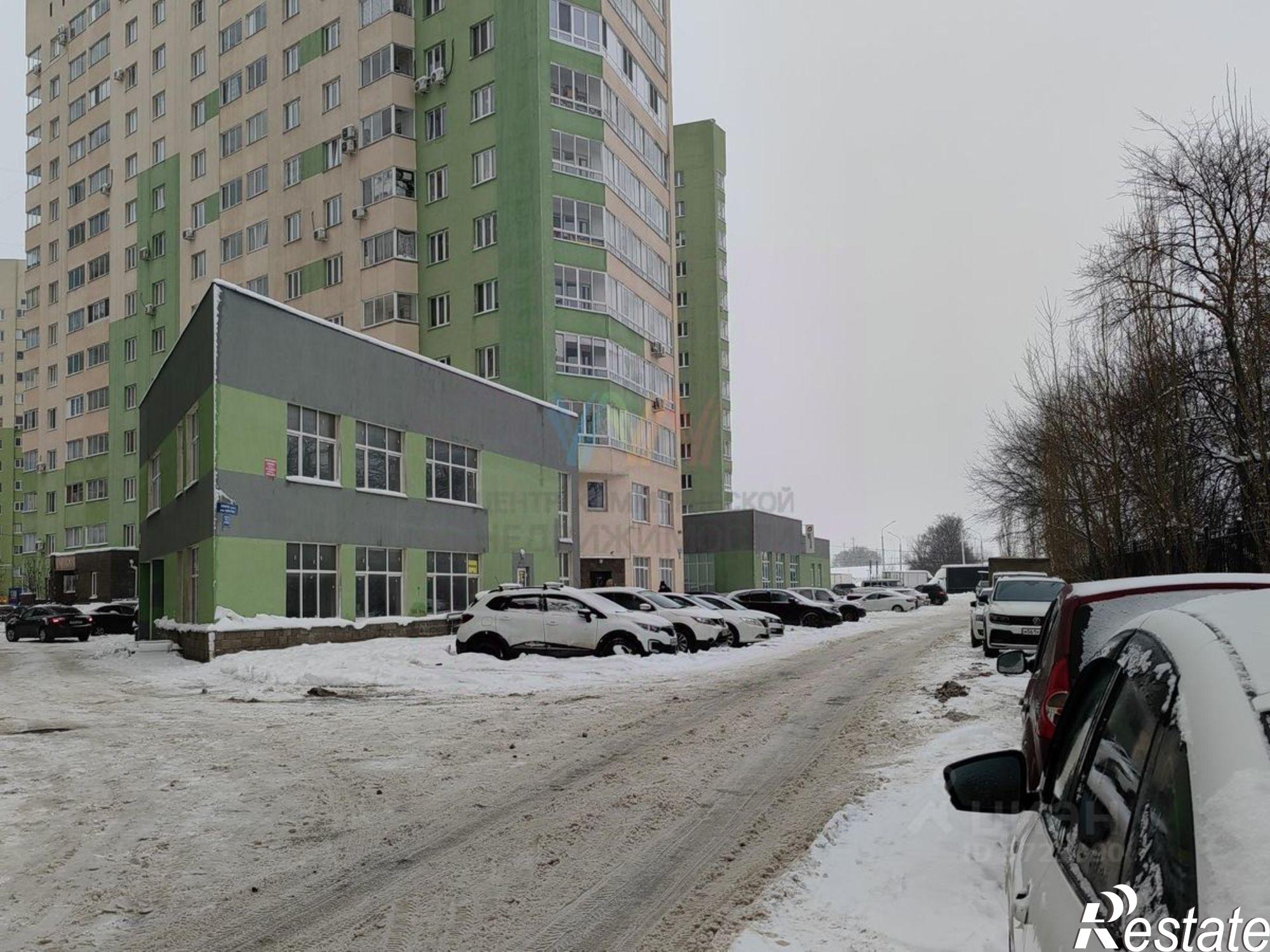 Купить торговое помещение за 20 000 300 рублей на улица Ахметова, 353