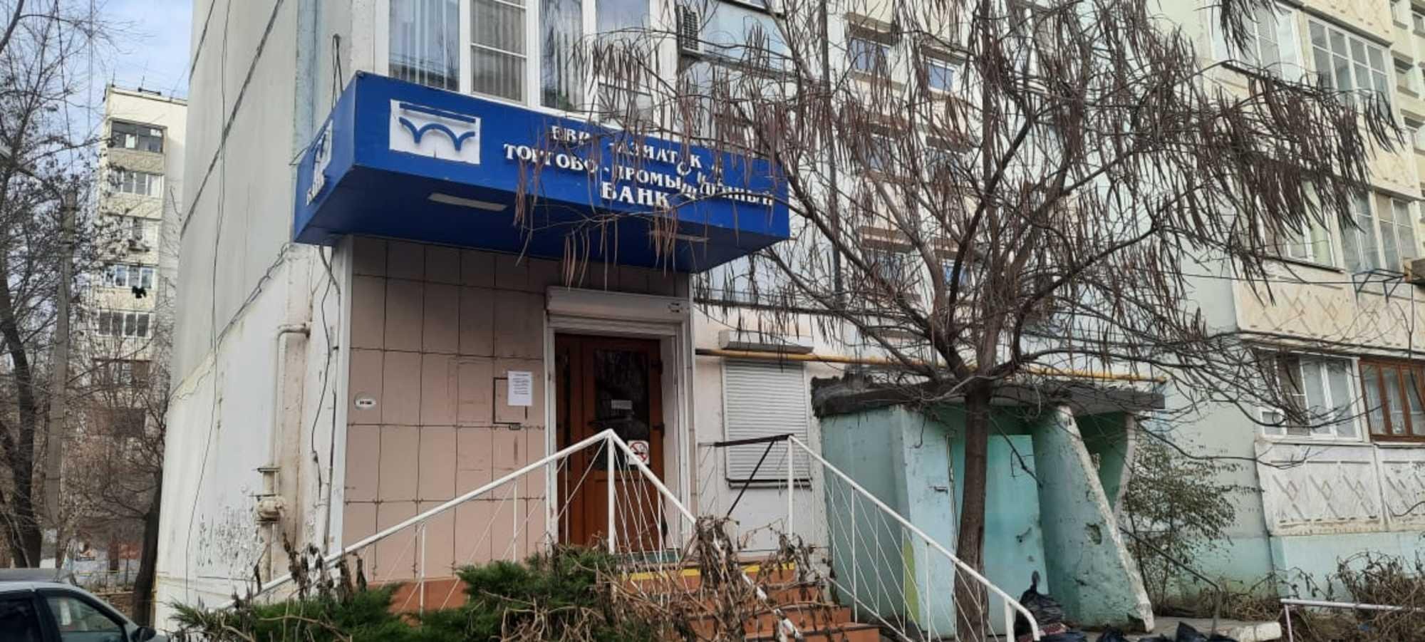 Сдать помещение свободного назначения за 58 425 рублей на г. Астрахань, Ленинский р-н, ул. Бабаевского 35к1