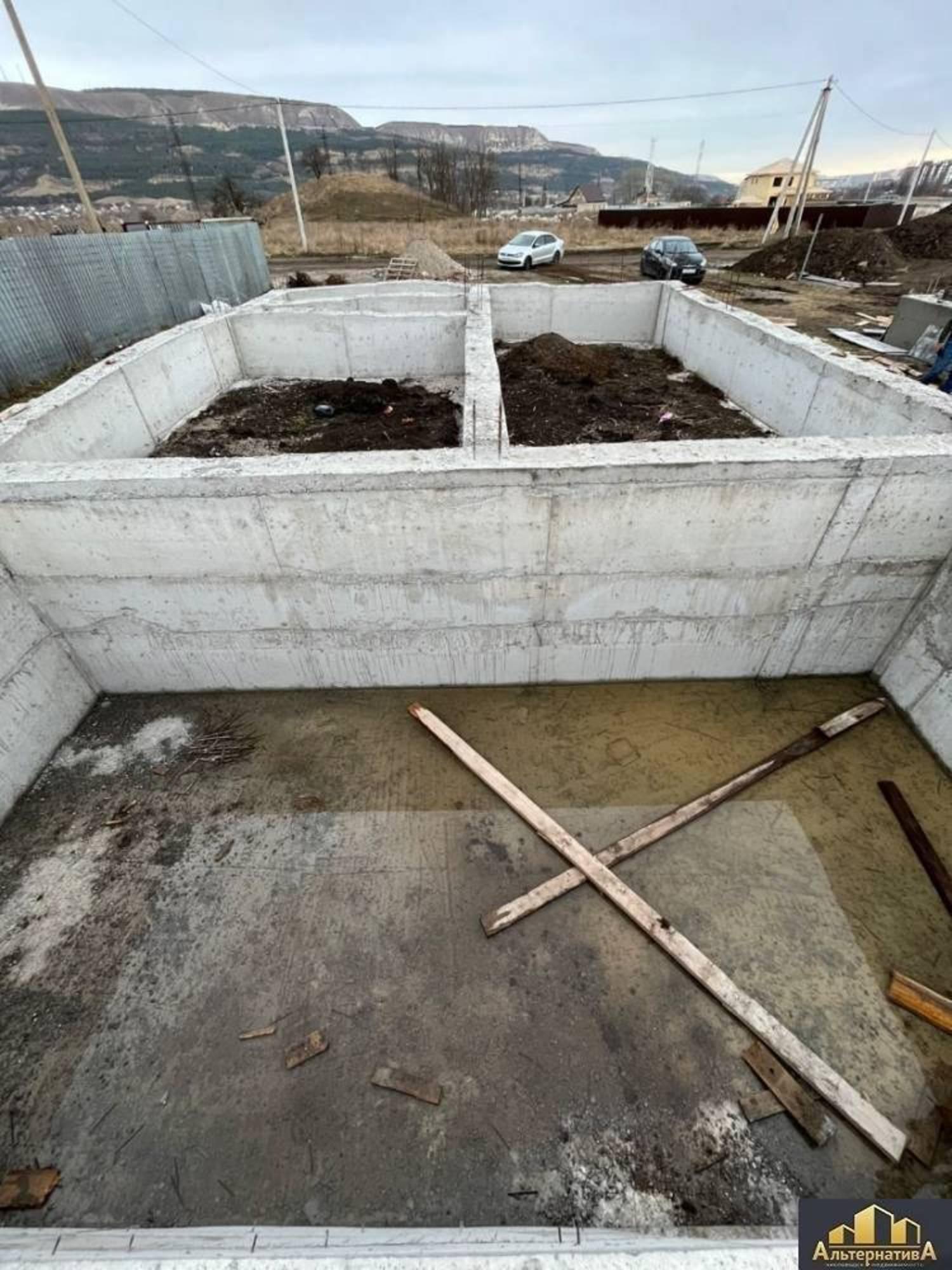 Купить дачу, дом, коттедж за 19 000 000 рублей на Южная ул.