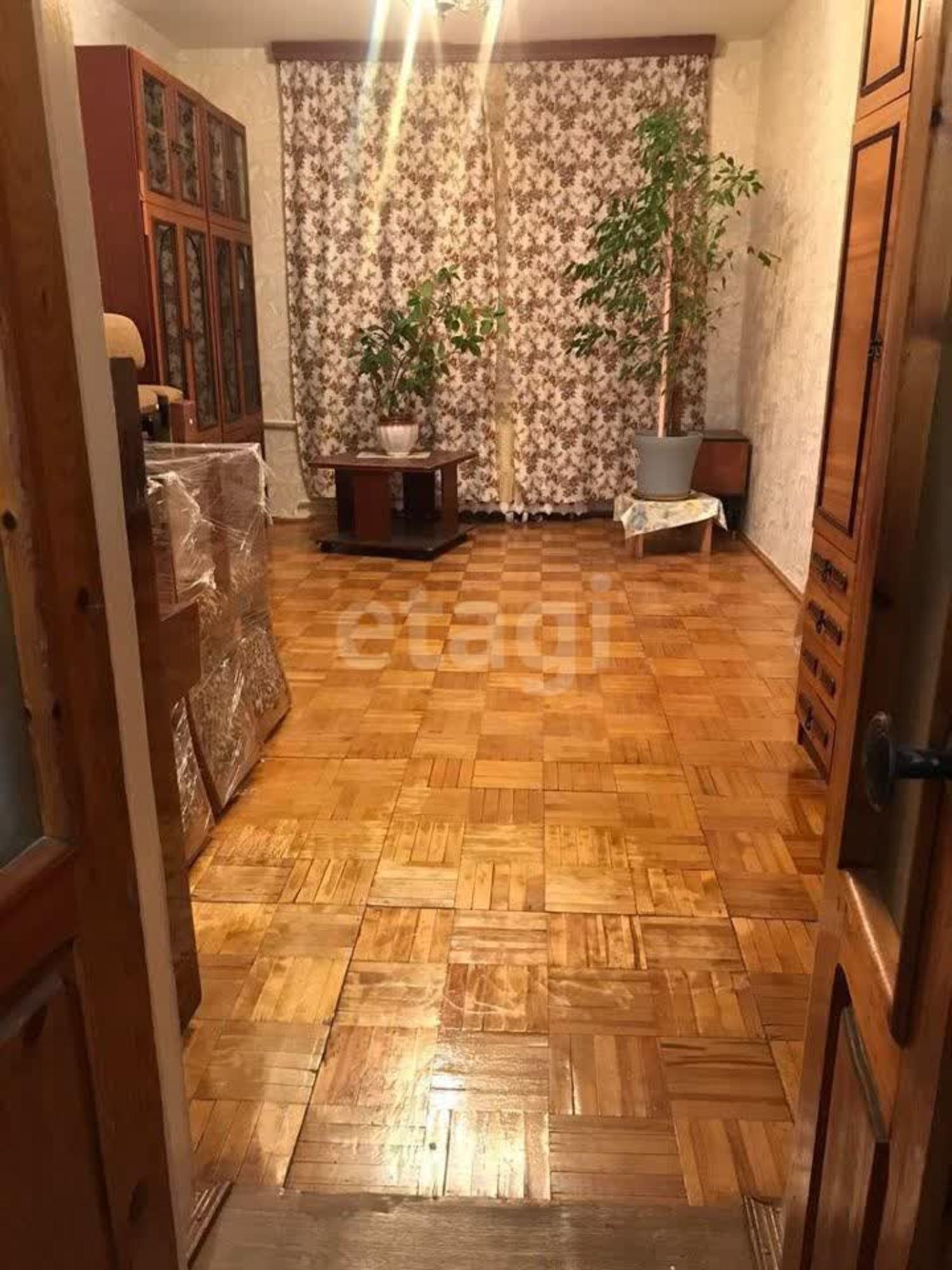 Купить квартиру за 8 200 000 рублей на Седова, 17