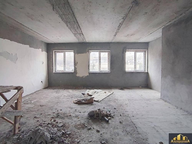 2-комн квартира Крупской ул.