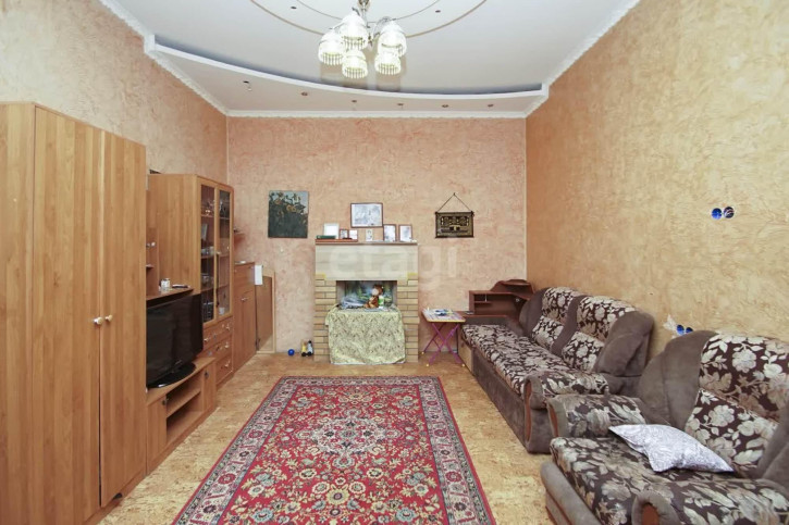 3-комн квартира Волго-Донская, 8/2