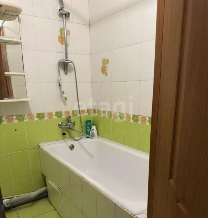 2-комн квартира Тюленина, 5б