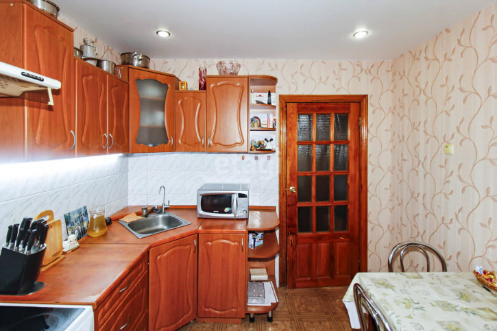 4-комн квартира Клары Цеткин, 21
