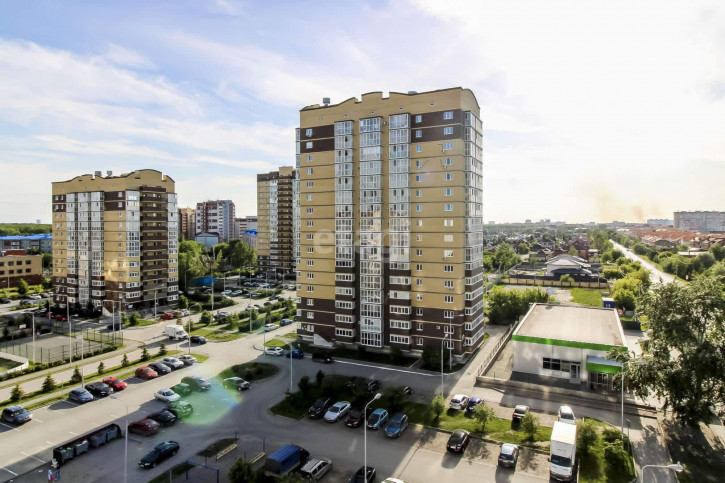 3-комн квартира Судоремонтная, 31