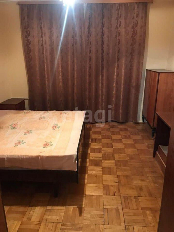 3-комн квартира Седова, 17