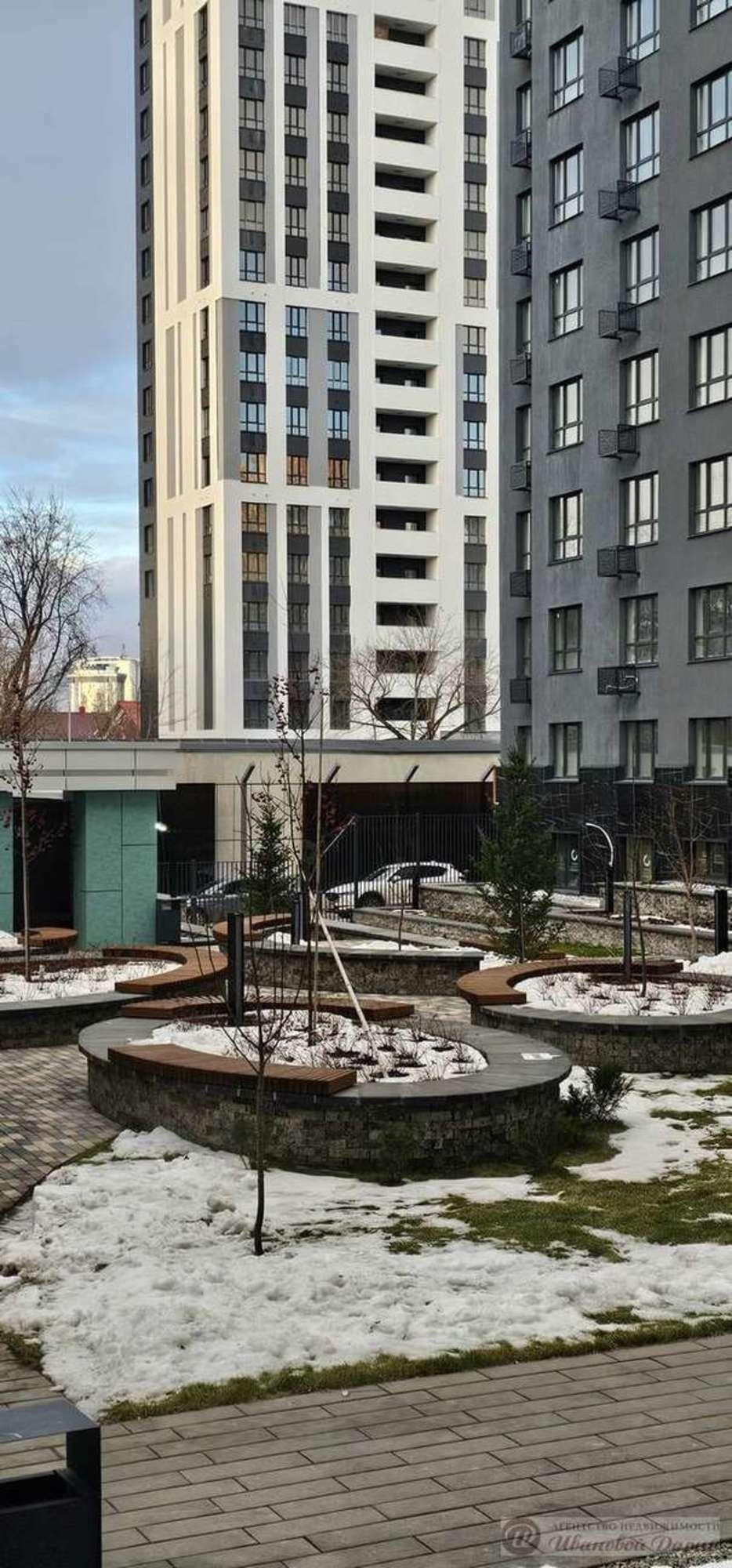 Купить студию за 5 170 000 рублей на Николая Панова улица, 14a