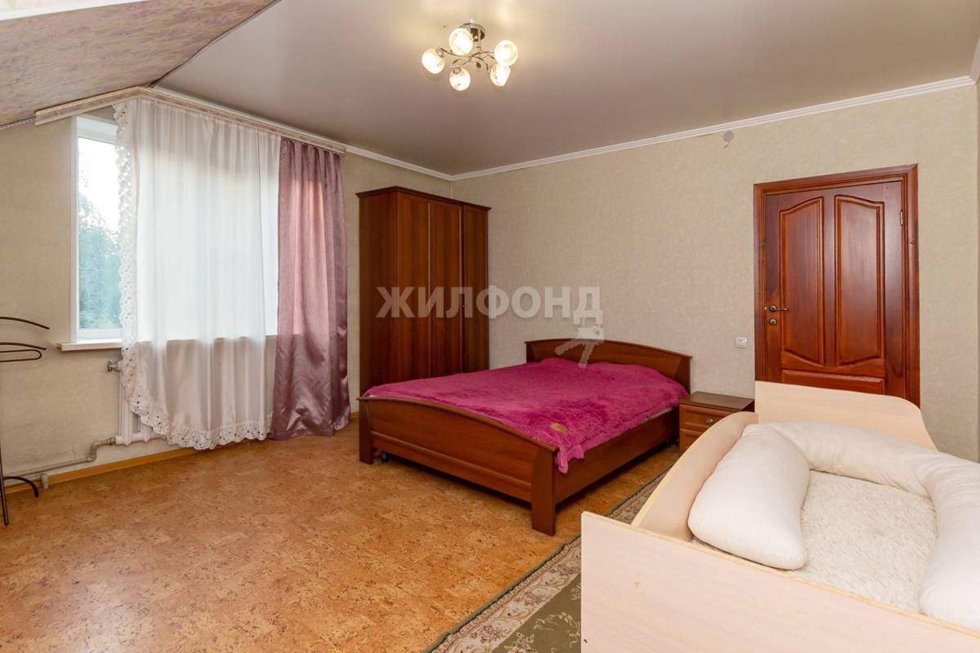 Купить дачу, дом, коттедж за 10 000 000 рублей на Антона Петрова улица