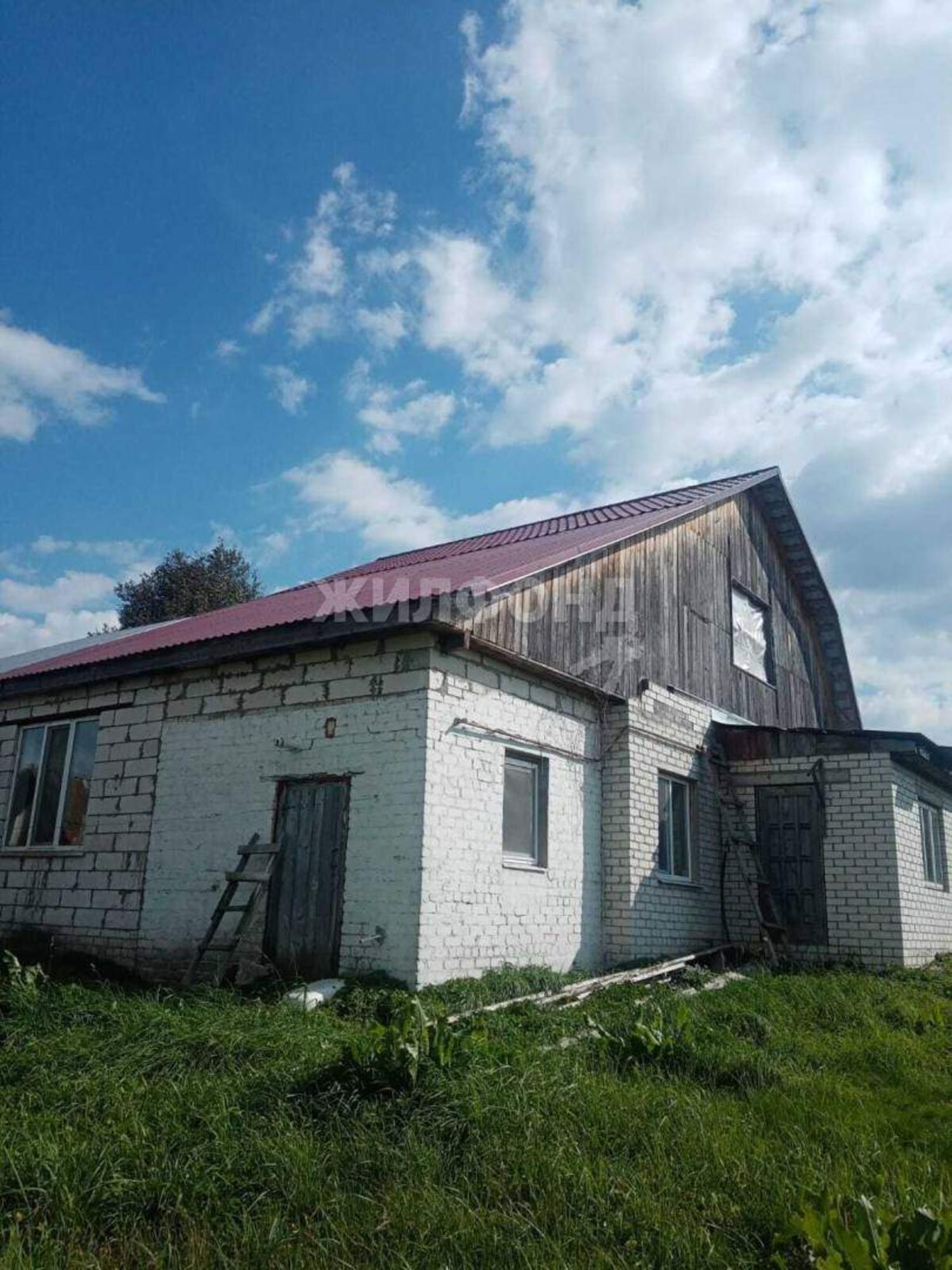 Купить дачу, дом, коттедж за 3 800 000 рублей на 2-й Комсомольский переулок