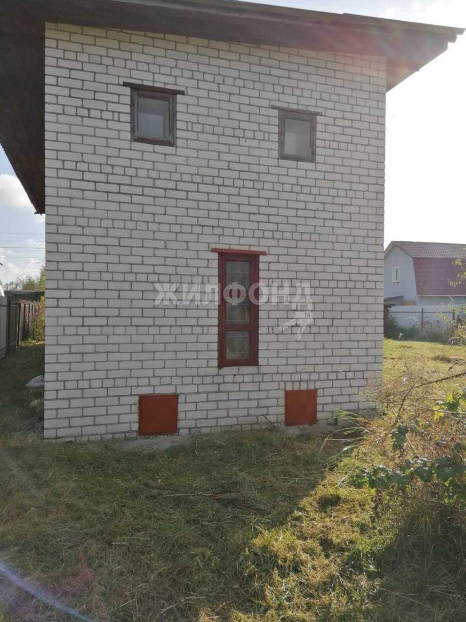 Купить дачу, дом, коттедж за 2 100 000 рублей на Ленина улица