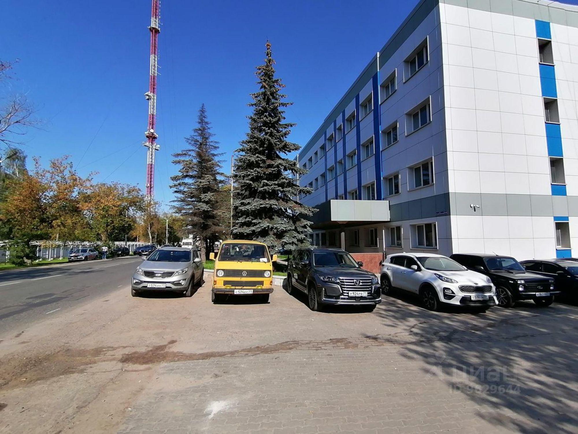 Купить ОСЗ, отдельно стоящее здание за 56 700 000 рублей на Скуратовская улица