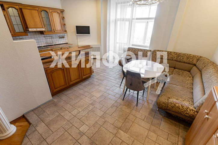 3-комн квартира Партизанская улица, д.83