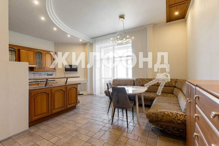 3-комн квартира Партизанская улица, д.83