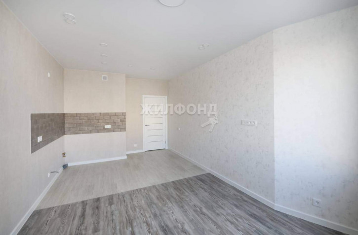 3-комн квартира Горбатова улица, д.18