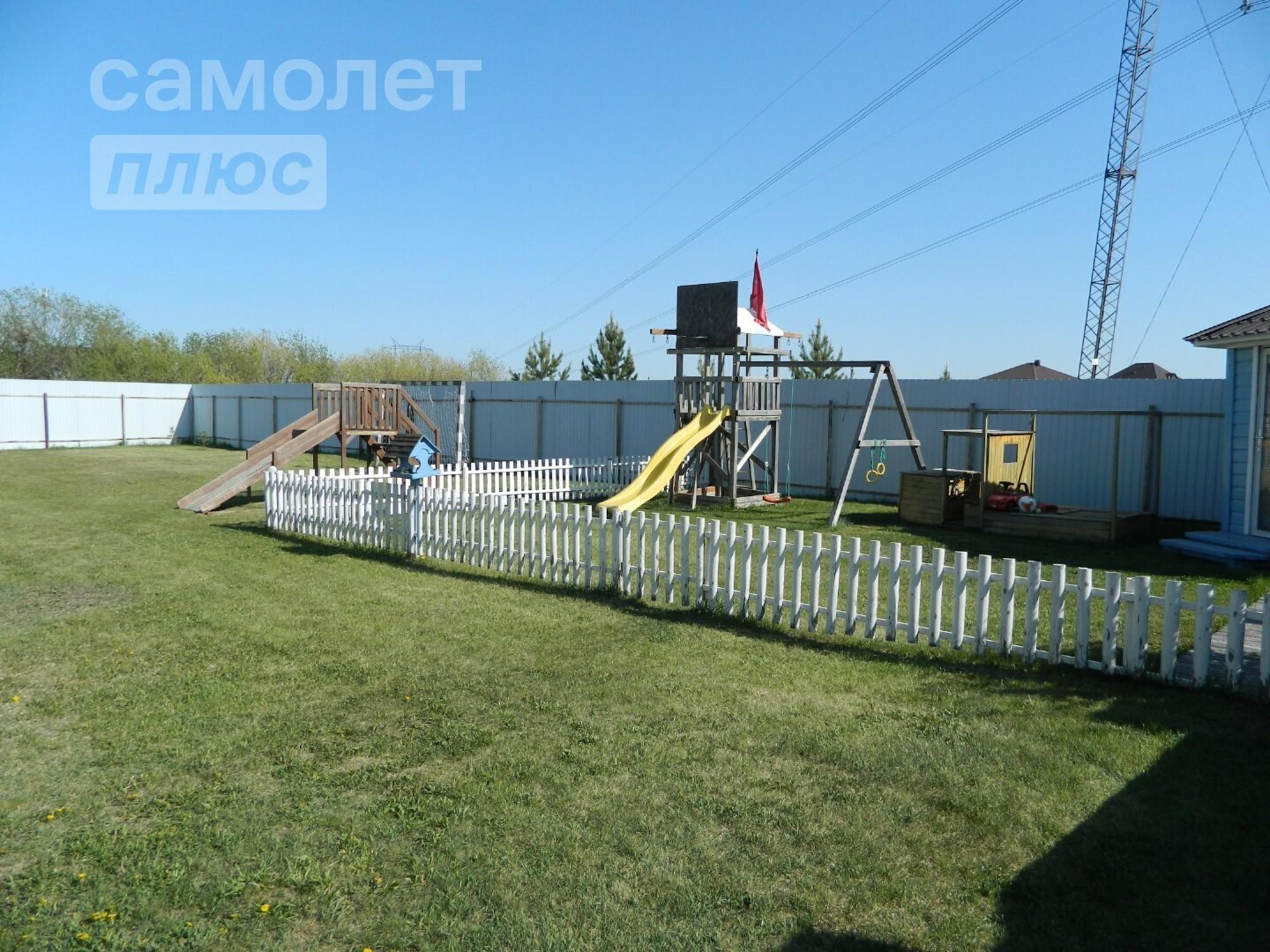 Купить дачу, дом, коттедж за 12 995 000 рублей на 1-я Молодёжная улица, 73