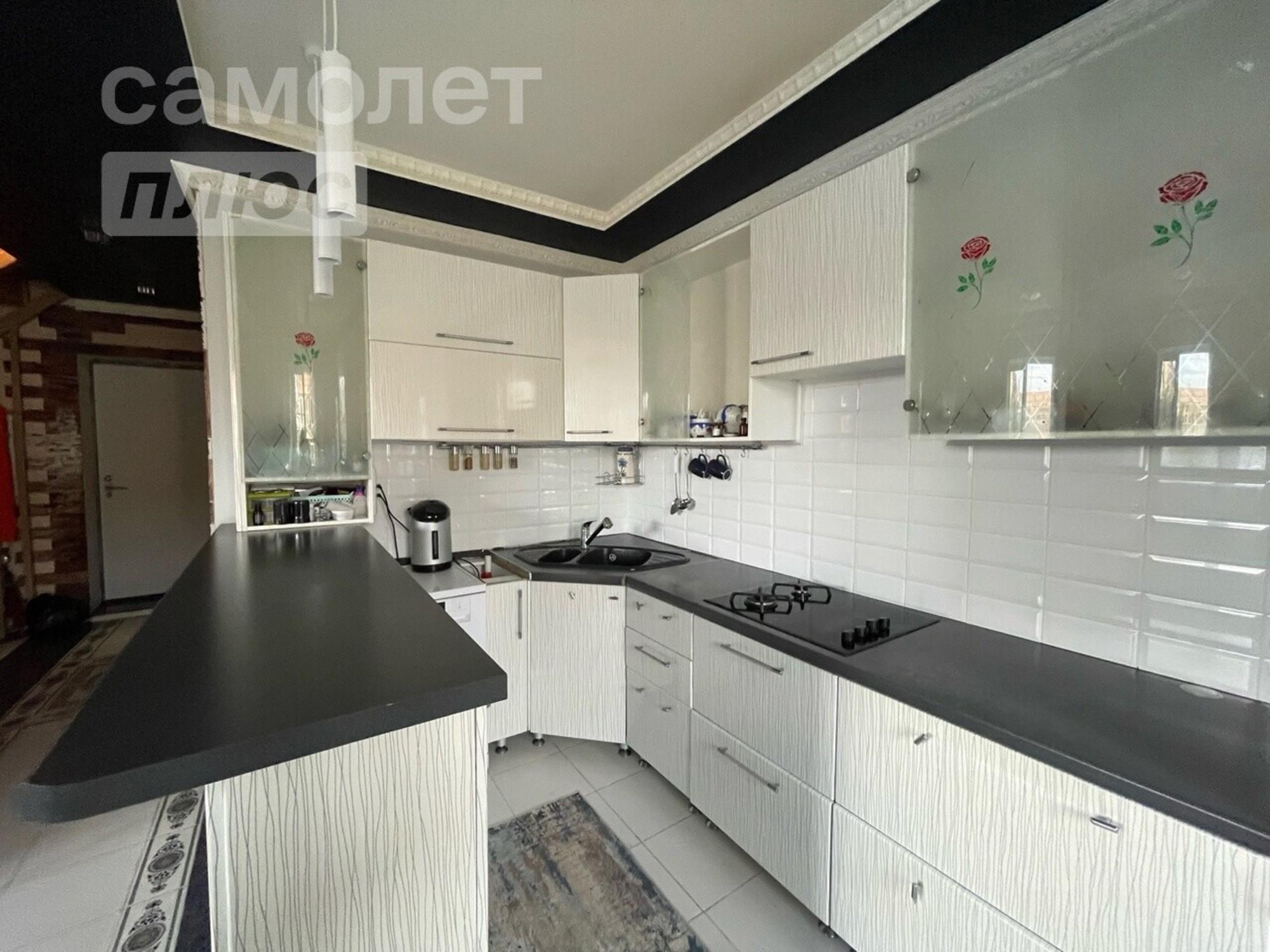Купить дачу, дом, коттедж за 11 500 000 рублей на г Тюмень,  тер СНТ Чайка