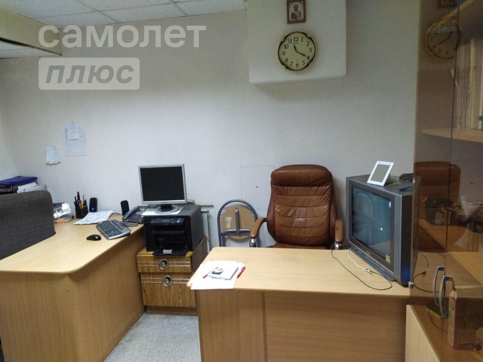 Купить торговое помещение за 10 700 000 рублей на Широтная улица, 159
